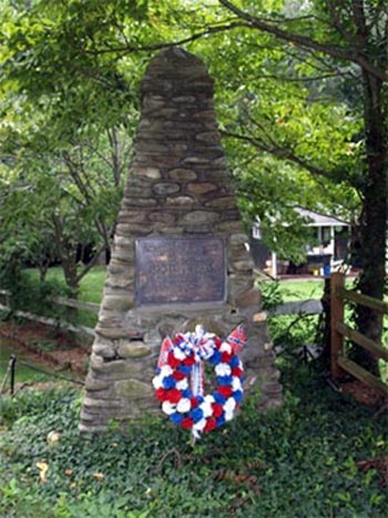 Confederate (&quot;Last Shot&quot;) Memorial in Waynesville, N.C. Photo by Tom Vincent, North Carolina Department of Cultural Resources. 