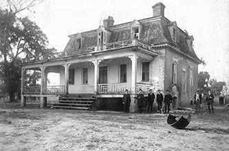 A 1900 photograph of Cornelius Harnett Jr.'s house. Image from the North Carolina Museum of History.