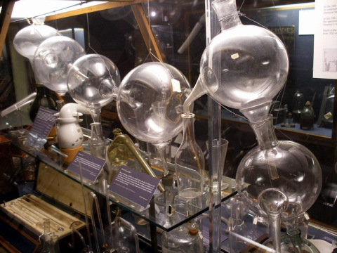 Chemistry set